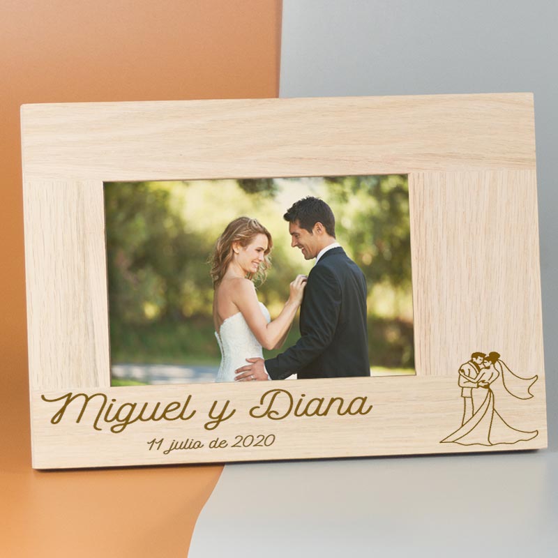 Marco de madera personalizado para bodas